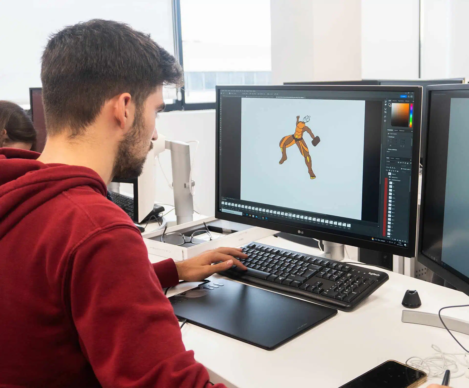 Landing Grado Superior en Animaciones 3D, Juegos y Entornos Interactivos – a distancia